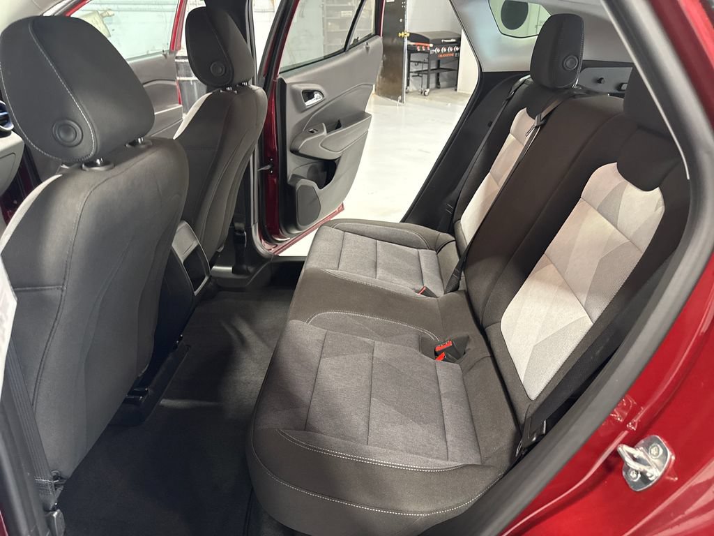 Used 2024 Chevrolet Trax LS w/ LS Convenience Package FWD image 37