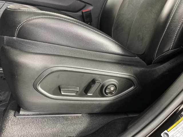 Used 2023 Jeep Grand Cherokee L Laredo AWD/4WD image 18