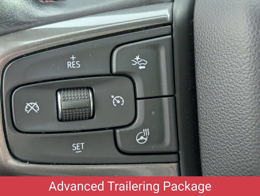 Certified 2022 Chevrolet Suburban RST w/ Luxury Package AWD/4WD image 17