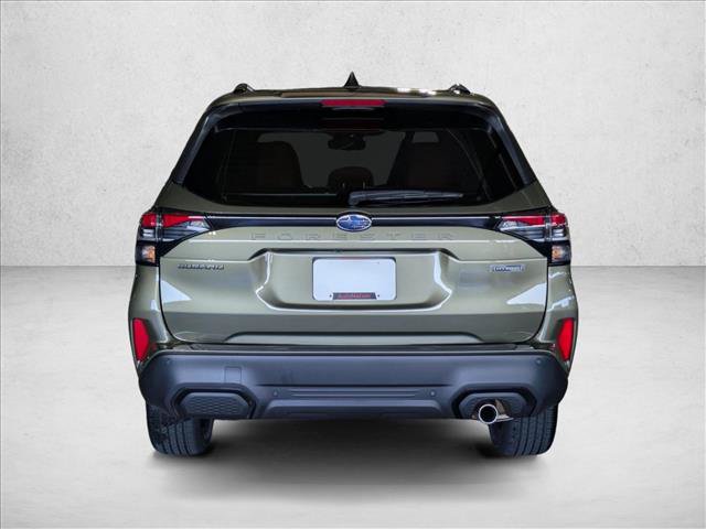 Used 2025 Subaru Forester Touring AWD/4WD image 6