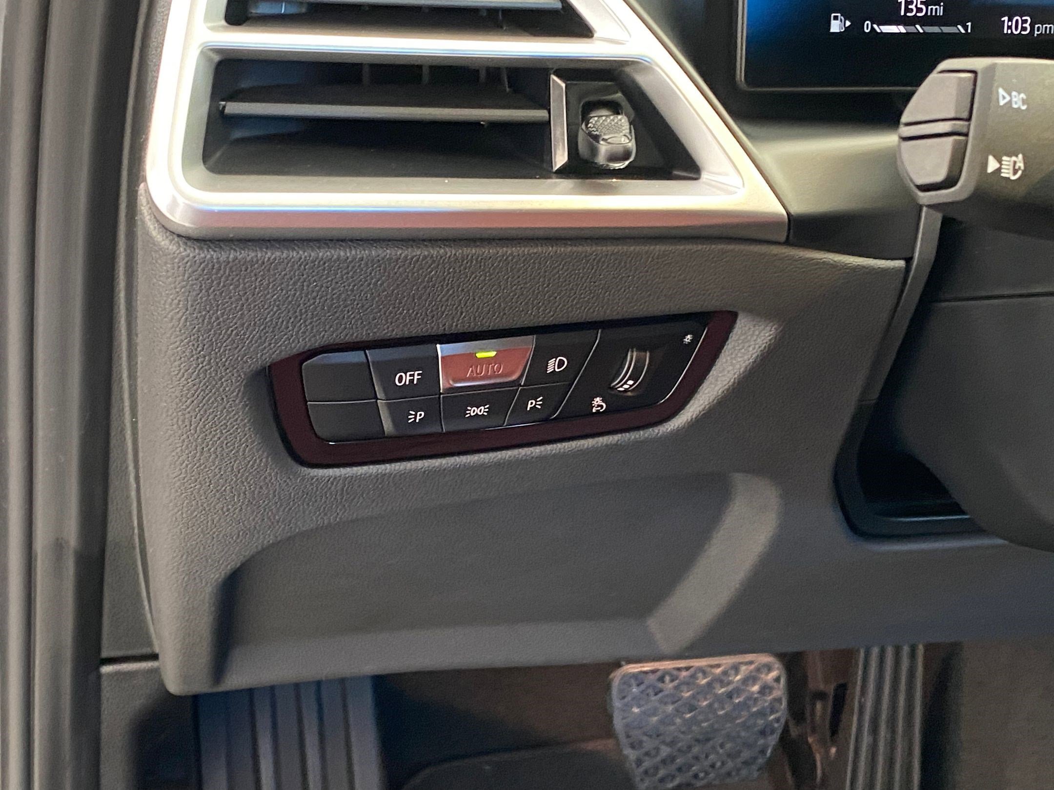 Used 2025 BMW 330i xDrive Sedan image 19