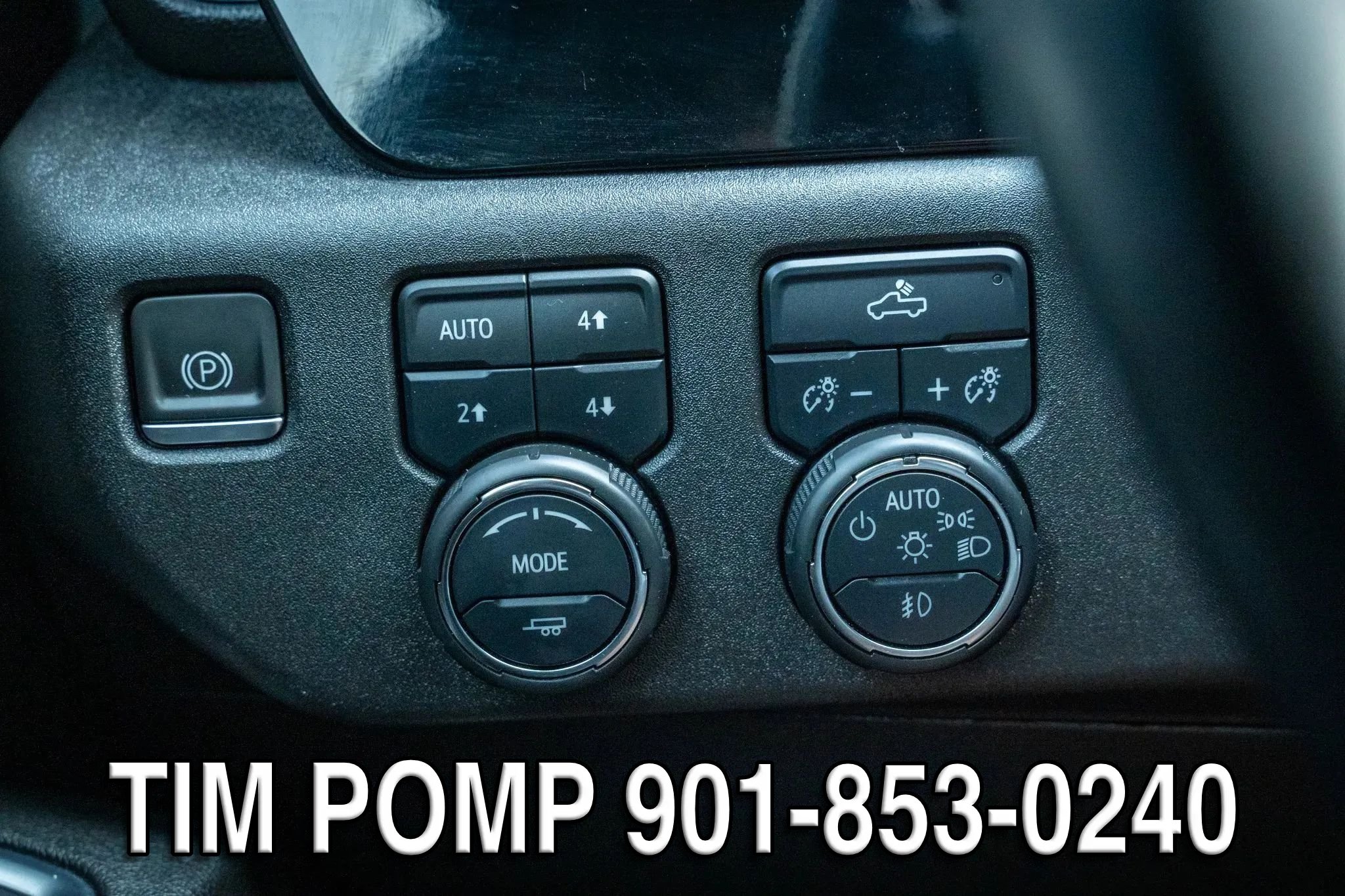 Used 2023 Chevrolet Silverado 1500 RST AWD/4WD image 26