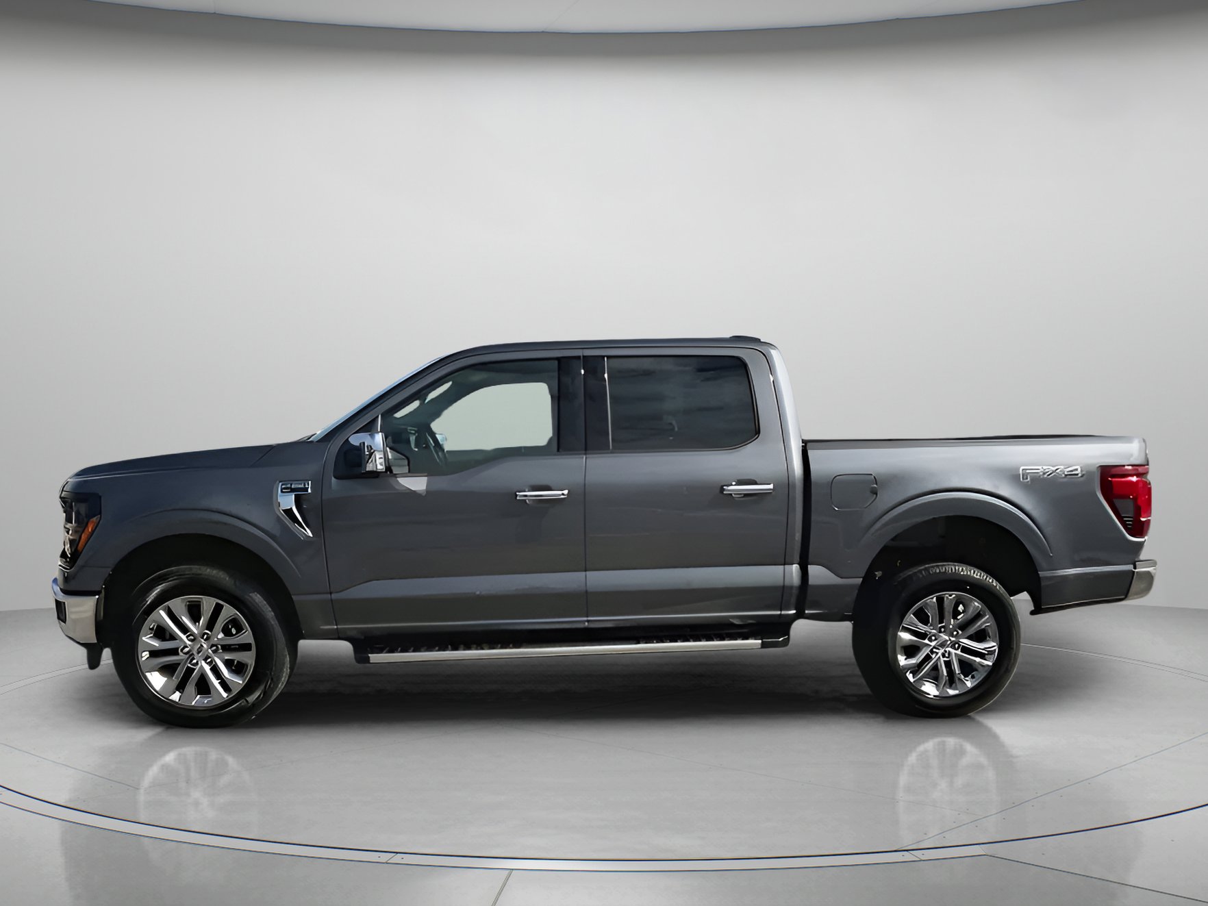 New 2025 Ford F150 XLT w/ Equipment Group 302A MID image 16