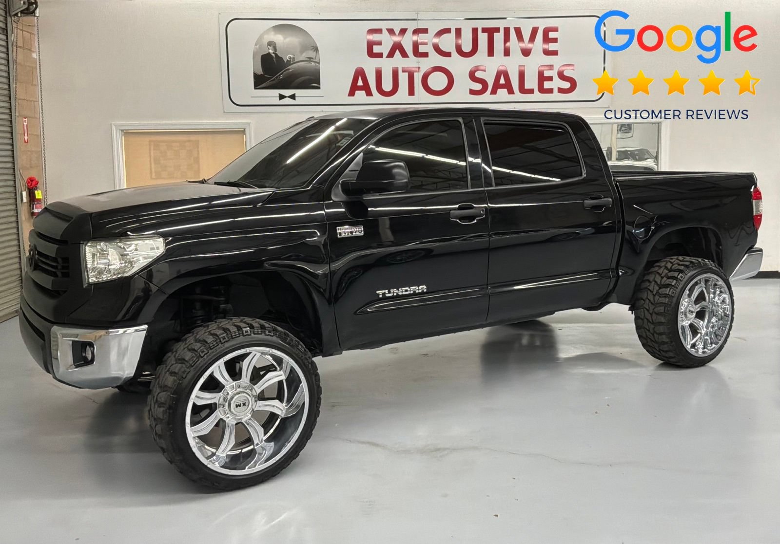 Used 2015 Toyota Tundra SR5 RWD image 1