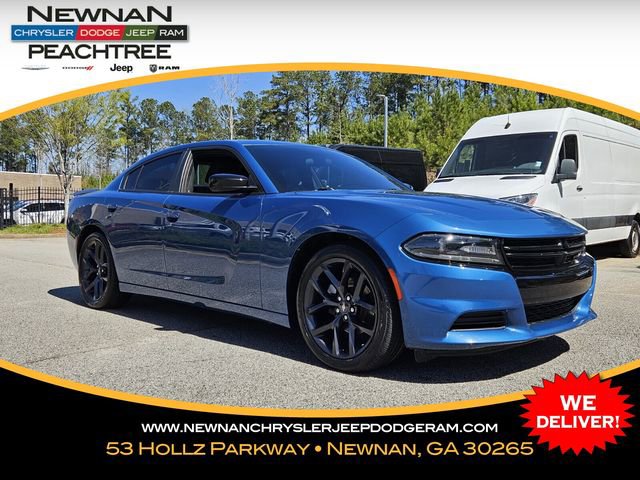 Used 2021 Dodge Charger SXT w/ Blacktop Package image 1