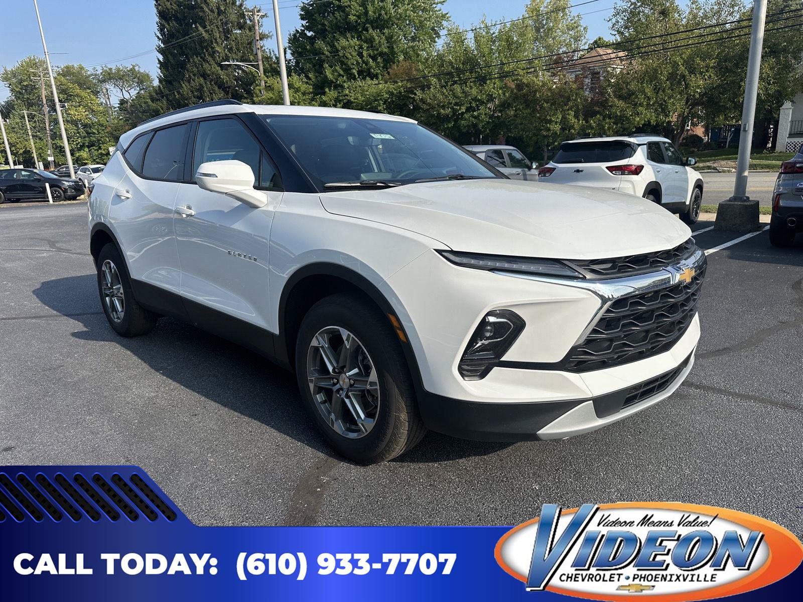 New 2026 Chevrolet Blazer LT w/ Sound & Technology Package AWD/4WD image 1