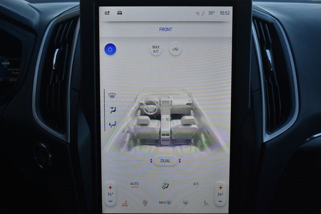 Used 2022 Ford Edge SEL image 24