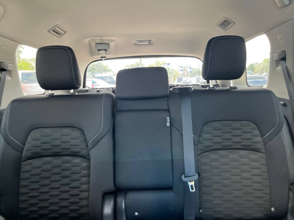 Used 2022 Nissan Pathfinder S FWD image 13