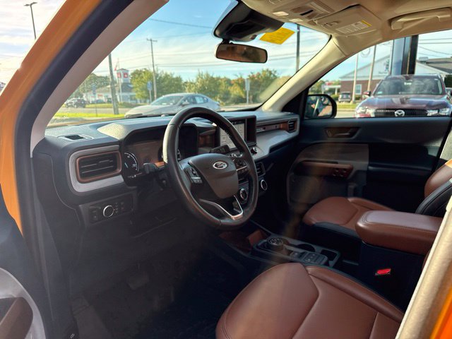 Used 2022 Ford Maverick Lariat FWD image 12
