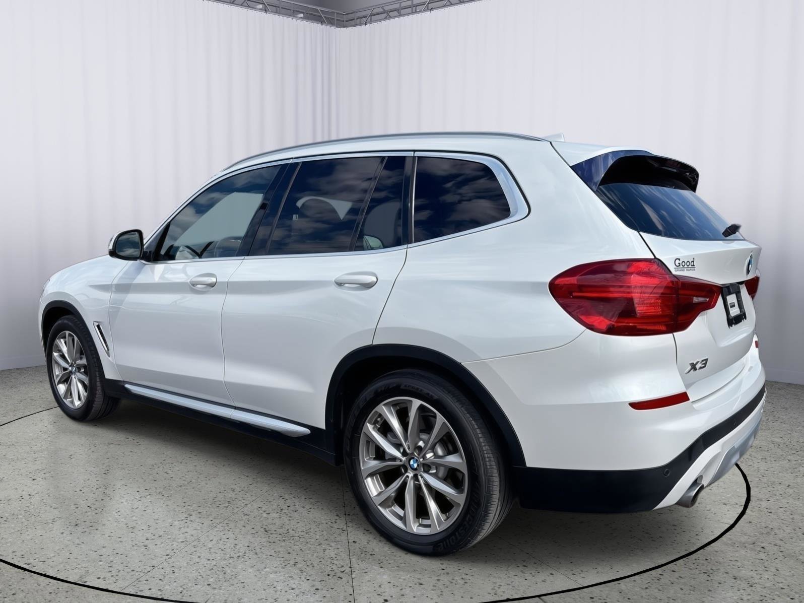 Used 2019 BMW X3 xDrive30i image 4
