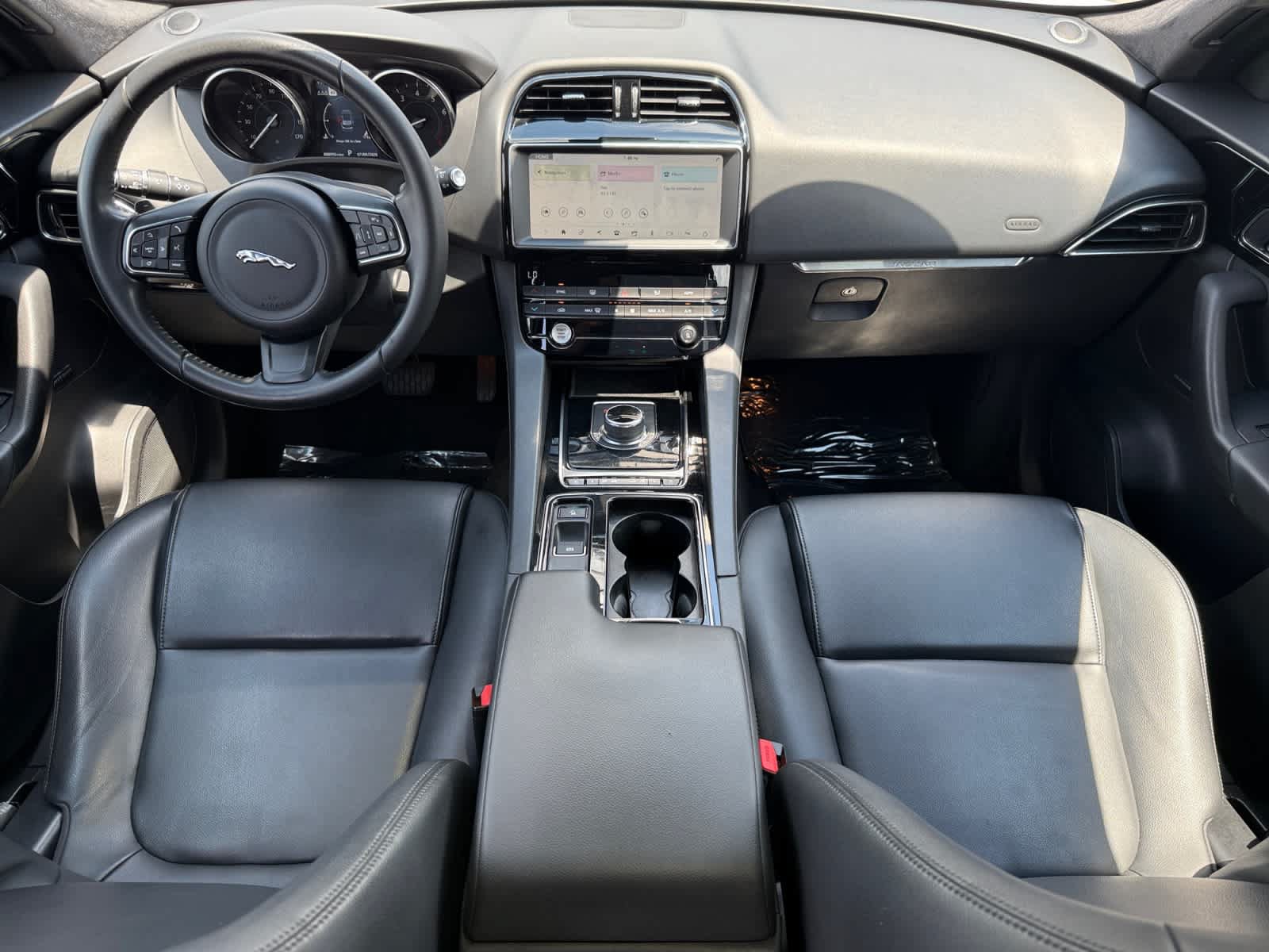 Used 2020 Jaguar F-PACE Premium AWD/4WD image 12