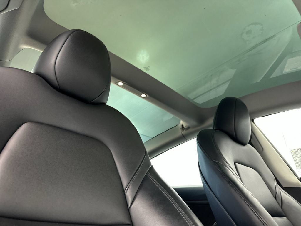 Used 2023 Tesla Model 3 Standard Range RWD image 15