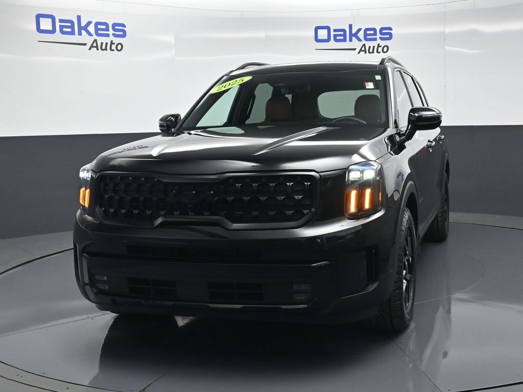 Certified 2025 Kia Telluride SX Prestige X-Pro AWD/4WD image 4
