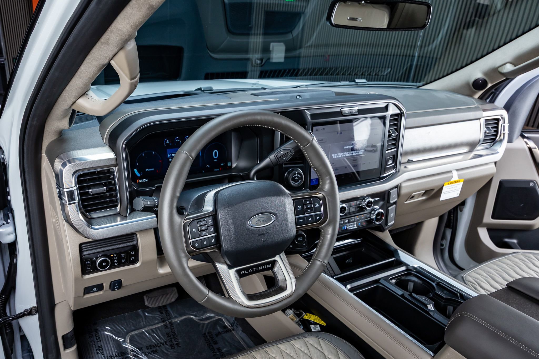 Used 2026 Ford F350 Platinum w/ Platinum Plus Package AWD/4WD image 17