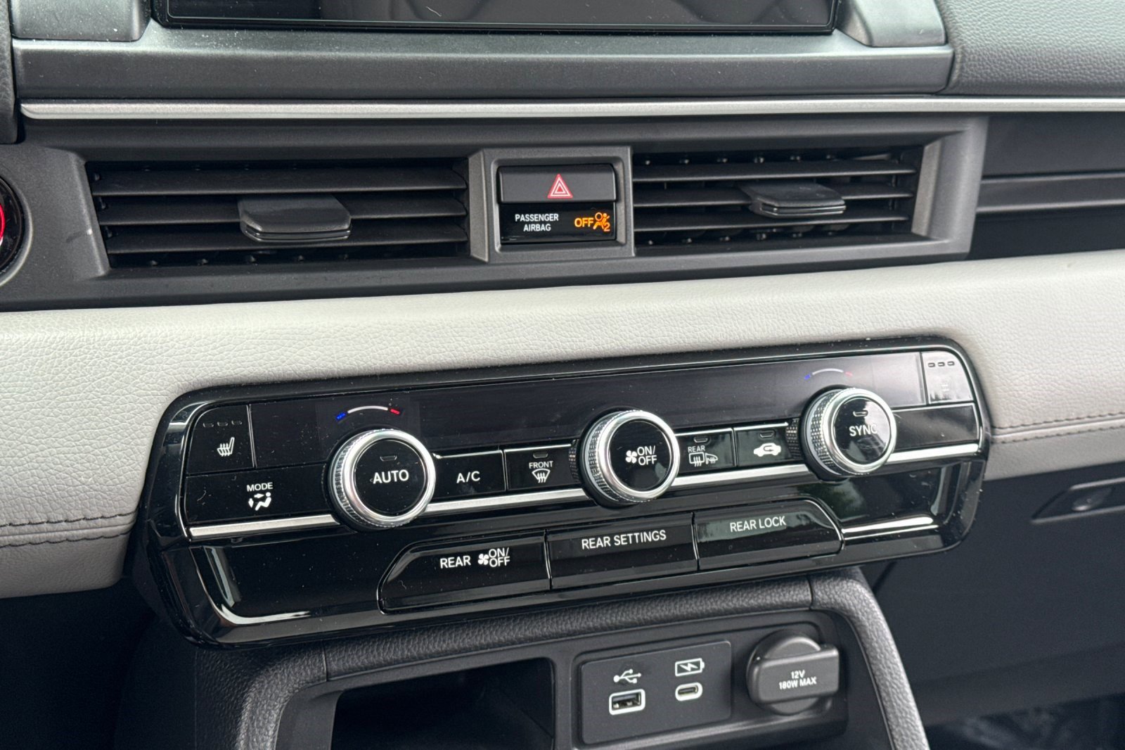 Certified 2025 Honda Pilot EX-L image 23