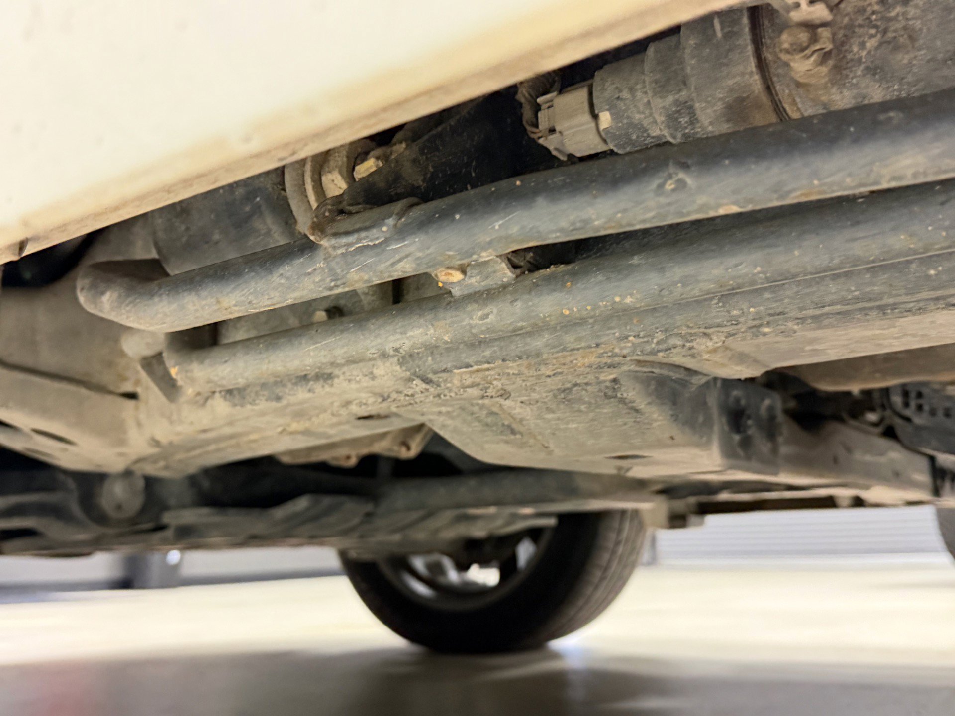 Used 2016 Lexus LX 570 4WD image 29