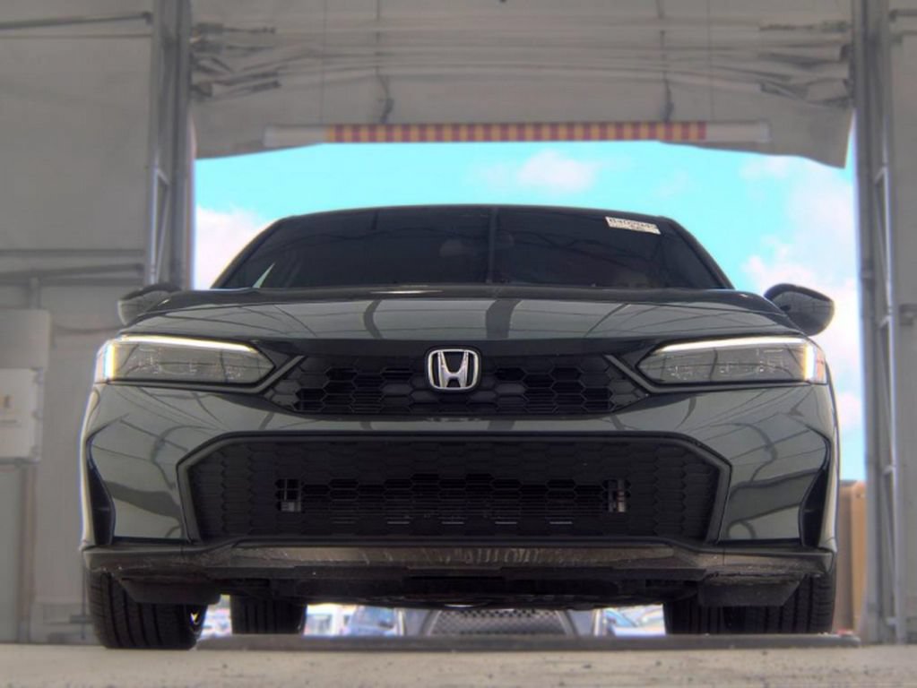 Used 2026 Honda Civic Sport image 3