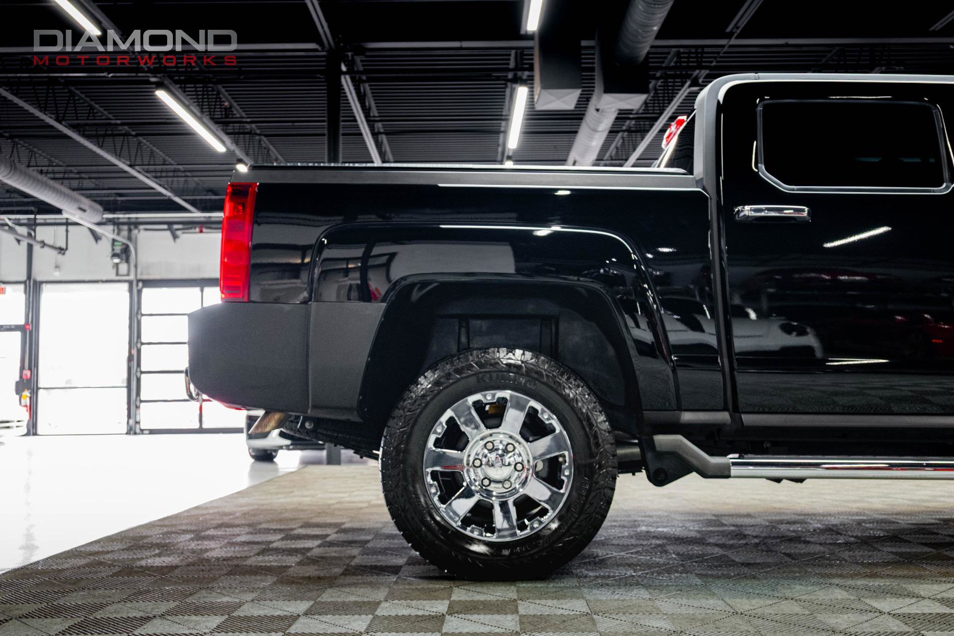 Used 2009 HUMMER H3T Alpha image 22
