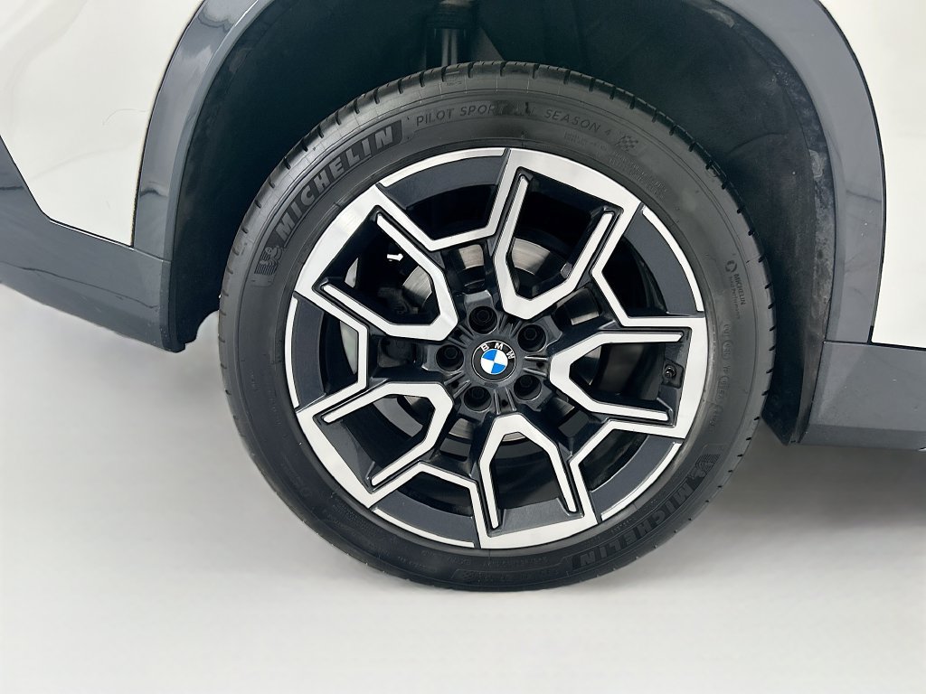 Used 2023 BMW X1 xDrive28i w/ Premium Package AWD/4WD image 32