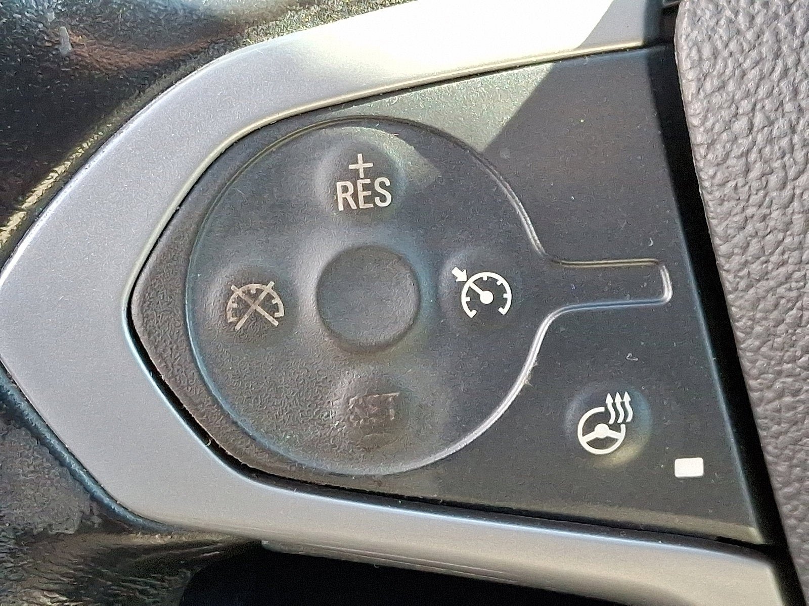 Used 2022 Chevrolet Colorado ZR2 AWD/4WD image 21