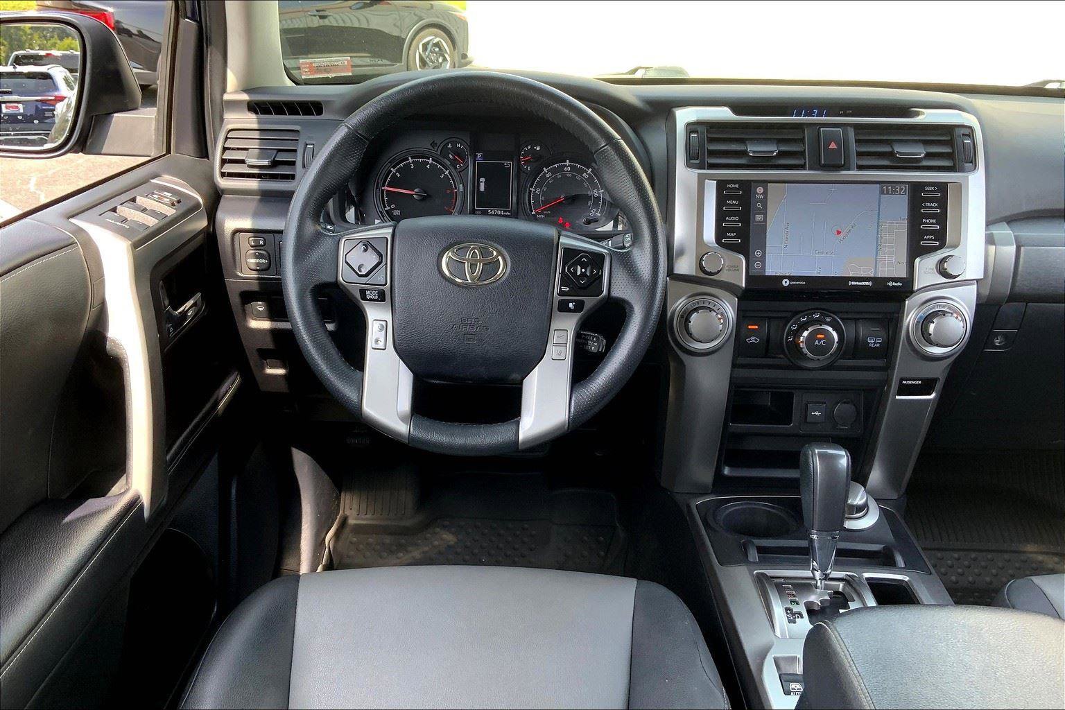 Used 2020 Toyota 4Runner SR5 Premium image 5
