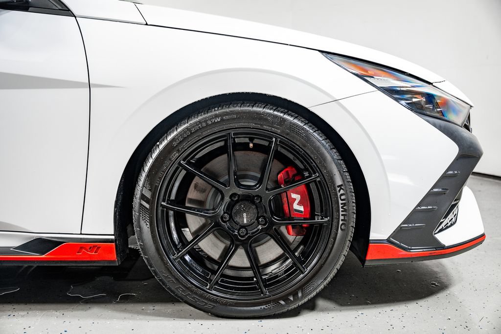 Certified 2023 Hyundai Elantra N FWD image 4