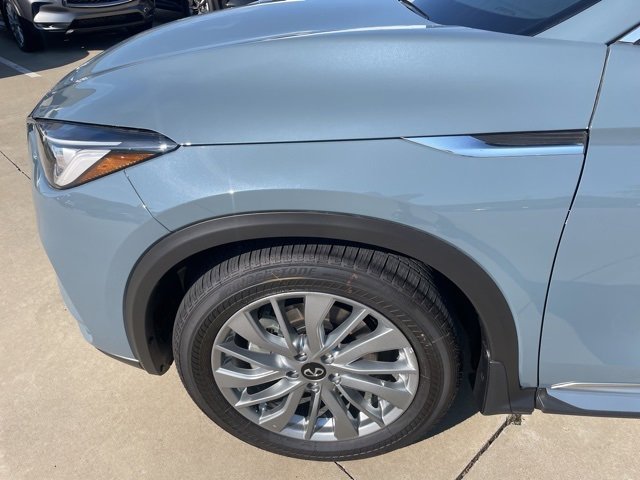 New 2025 INFINITI QX50 Luxe w/ Accent Package image 7