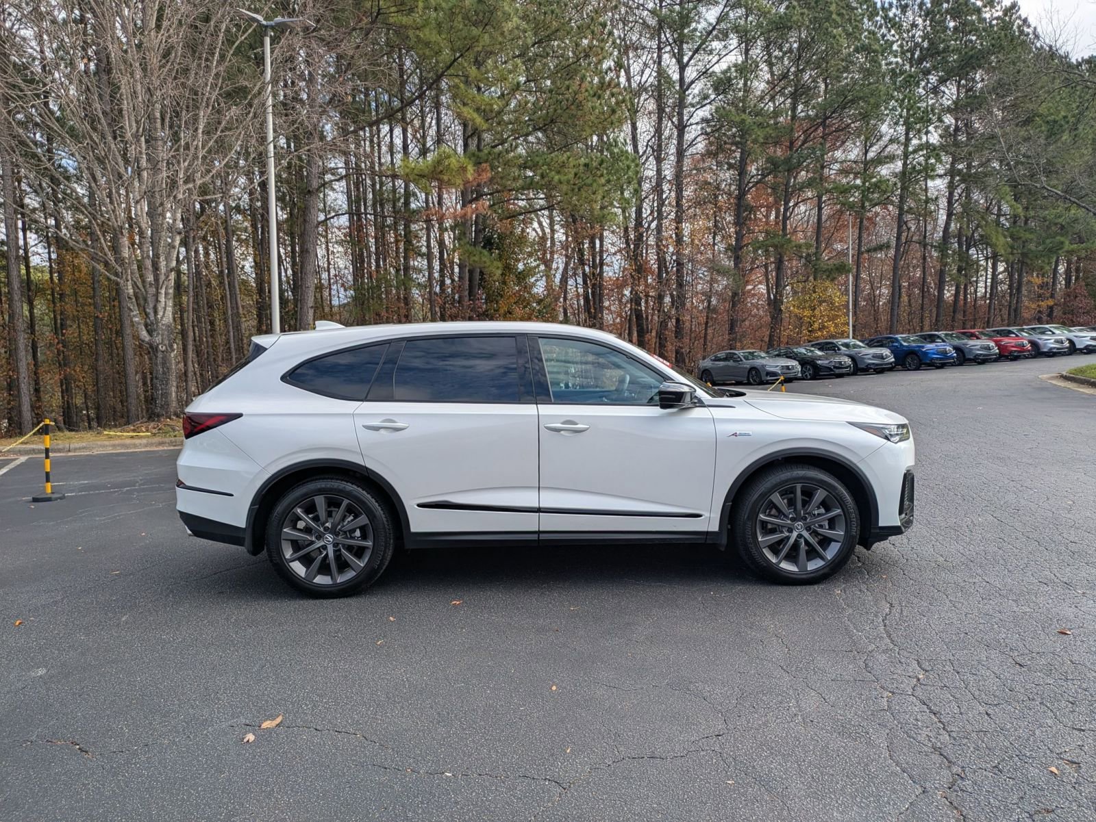 Certified 2025 Acura MDX A-Spec image 4