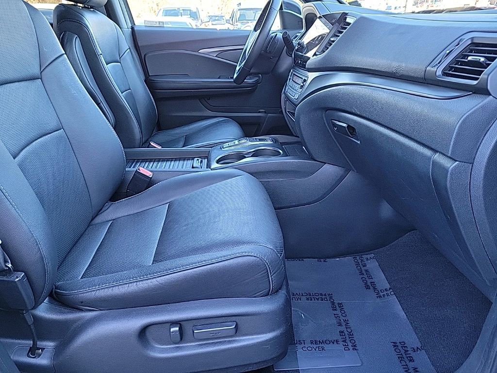 Used 2023 Honda Passport EX-L image 17