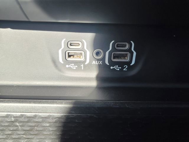 Used 2024 RAM 1500 Laramie image 26