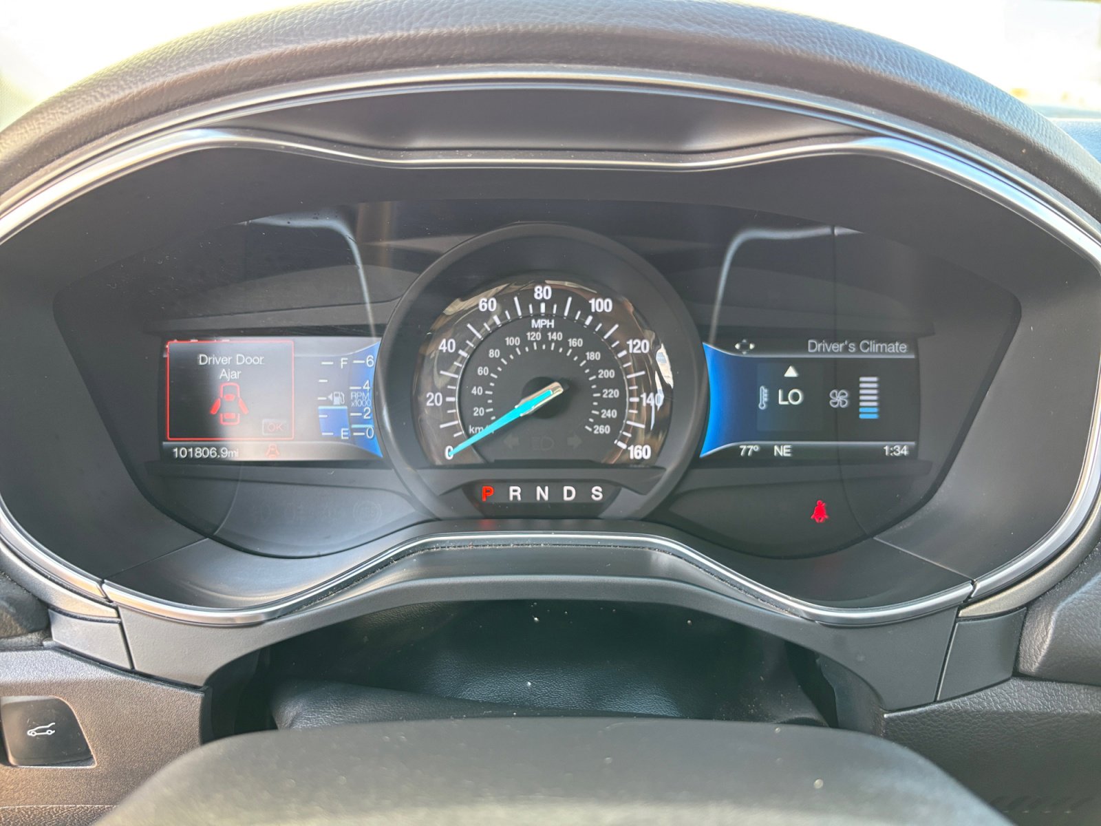 Used 2015 Ford Fusion SE w/ Equipment Group 202A image 10