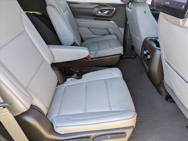 Used 2021 GMC Yukon SLT w/ SLT Premium Package image 23