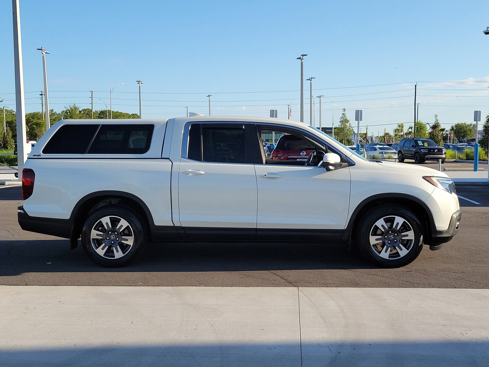 Used 2017 Honda Ridgeline RTL-T image 8
