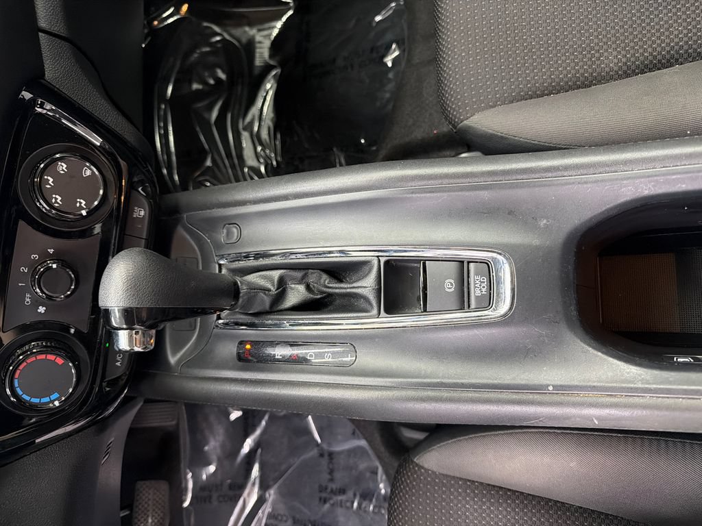 Used 2021 Honda HR-V LX image 28