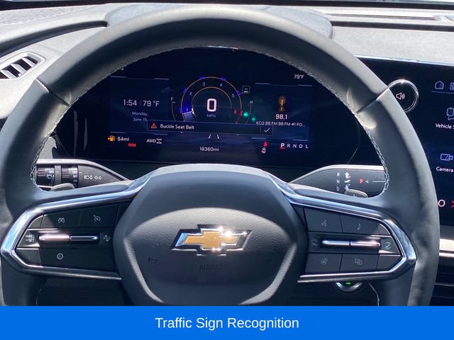 Certified 2025 Chevrolet Traverse LT w/ Driver Confidence Package AWD/4WD image 9