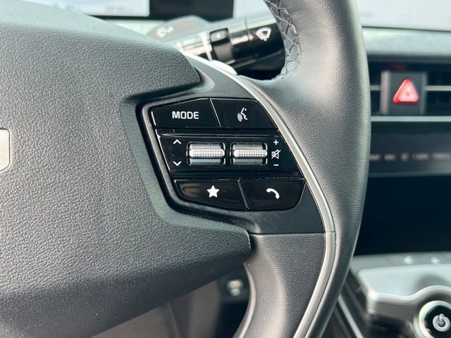 Certified 2024 Kia EV6 Light AWD/4WD image 23
