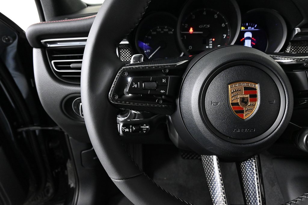 New 2026 Porsche Macan GTS image 11