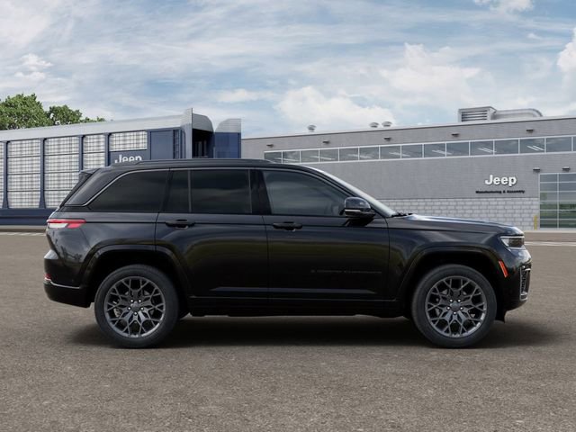 New 2026 Jeep Grand Cherokee Summit image 21