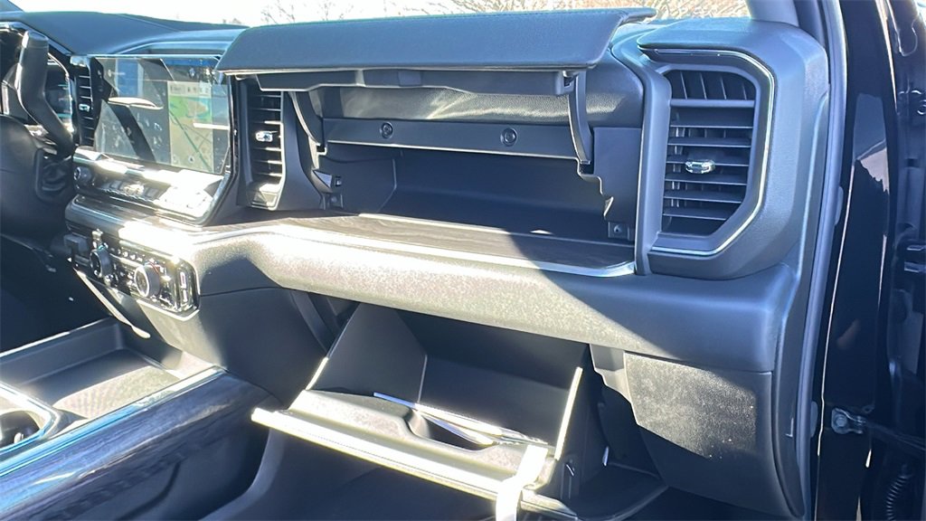 New 2026 Chevrolet Silverado 3500 LTZ w/ LTZ Plus Package image 34