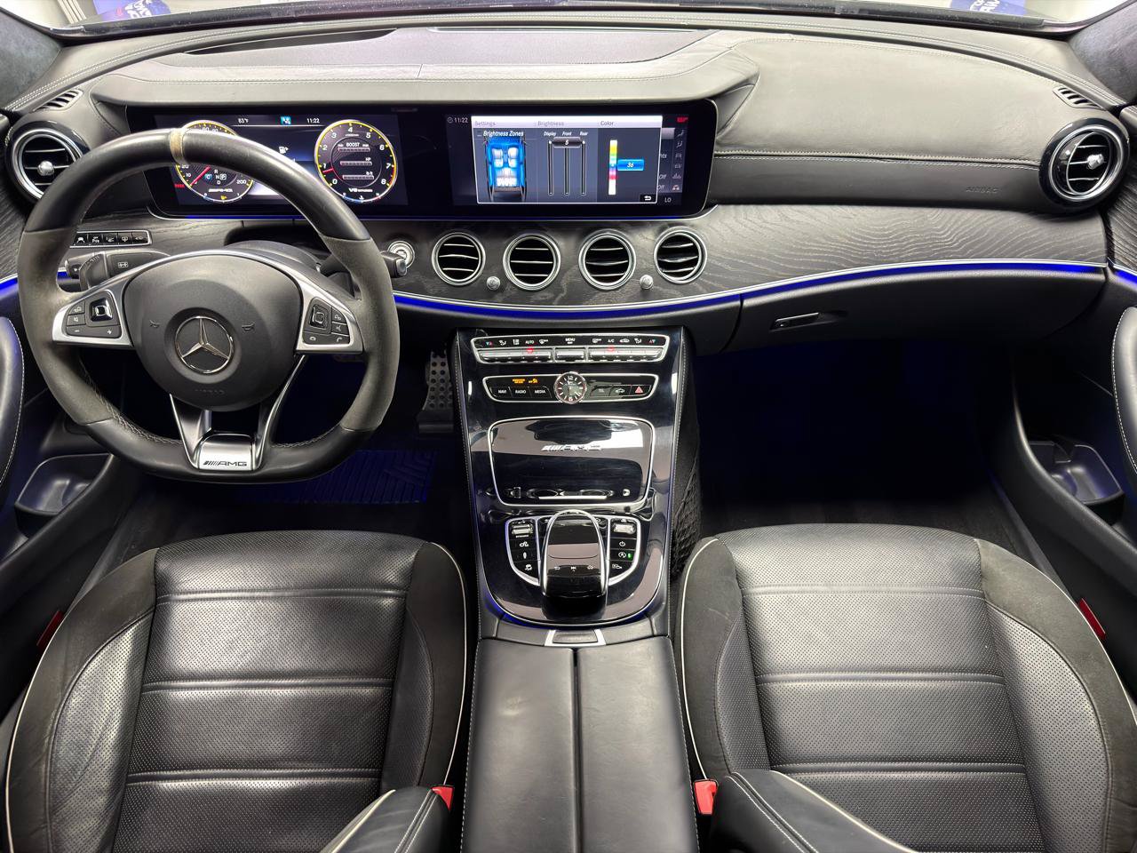 Used 2018 Mercedes-Benz E 63 AMG S image 29