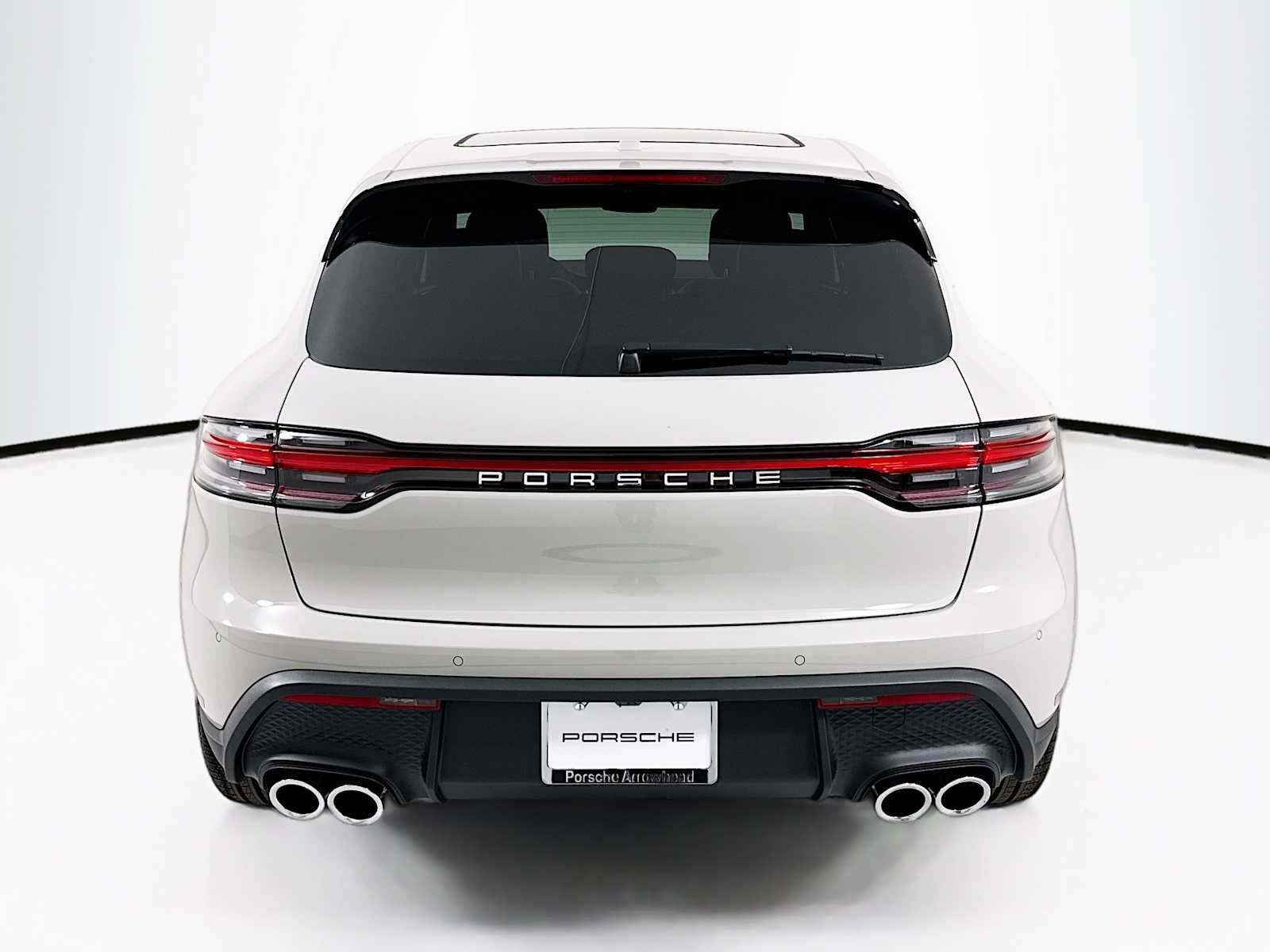 New 2026 Porsche Macan AWD/4WD image 28