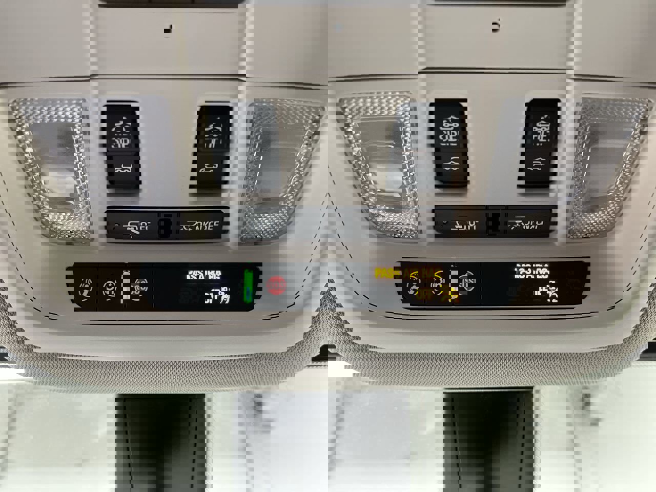 Certified 2023 GMC Acadia Denali w/ Denali Ultimate Package AWD/4WD image 31