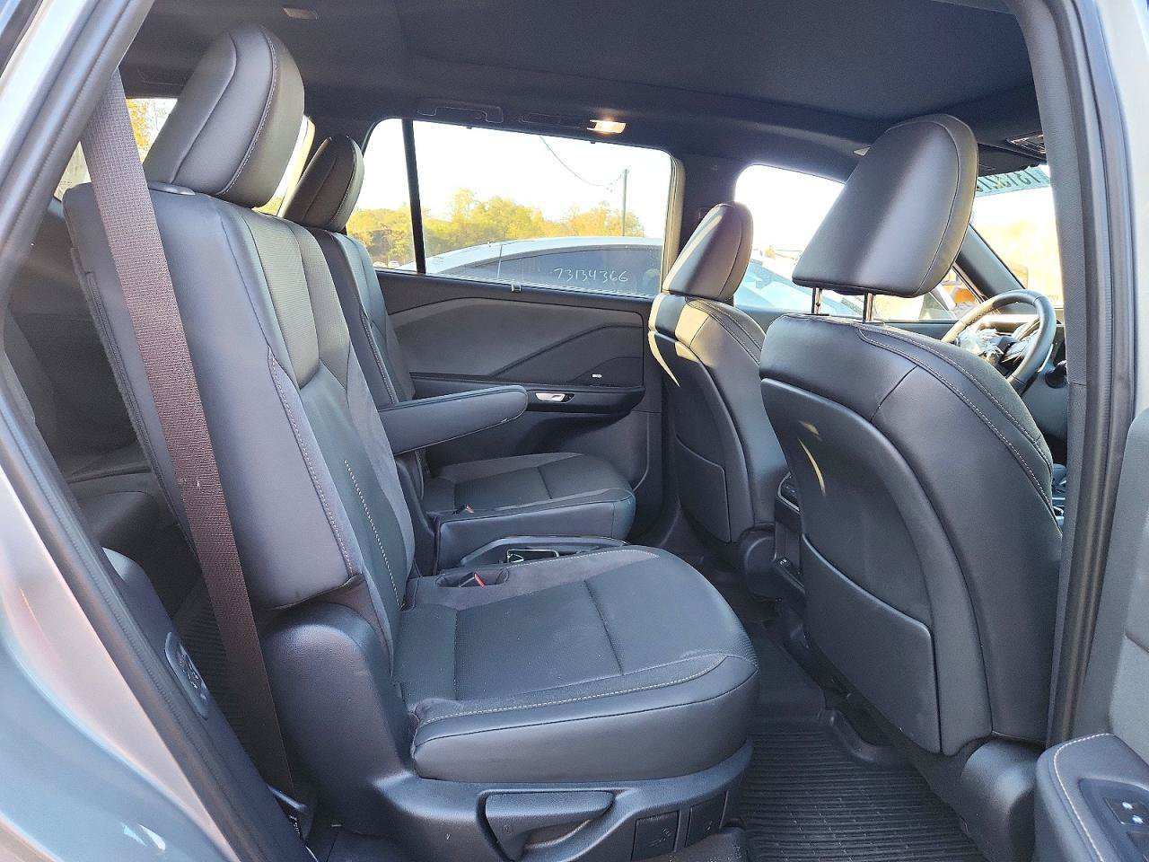 Used 2026 Lexus TX 550h AWD Plug-In Hybrid w/ Technology Package image 9