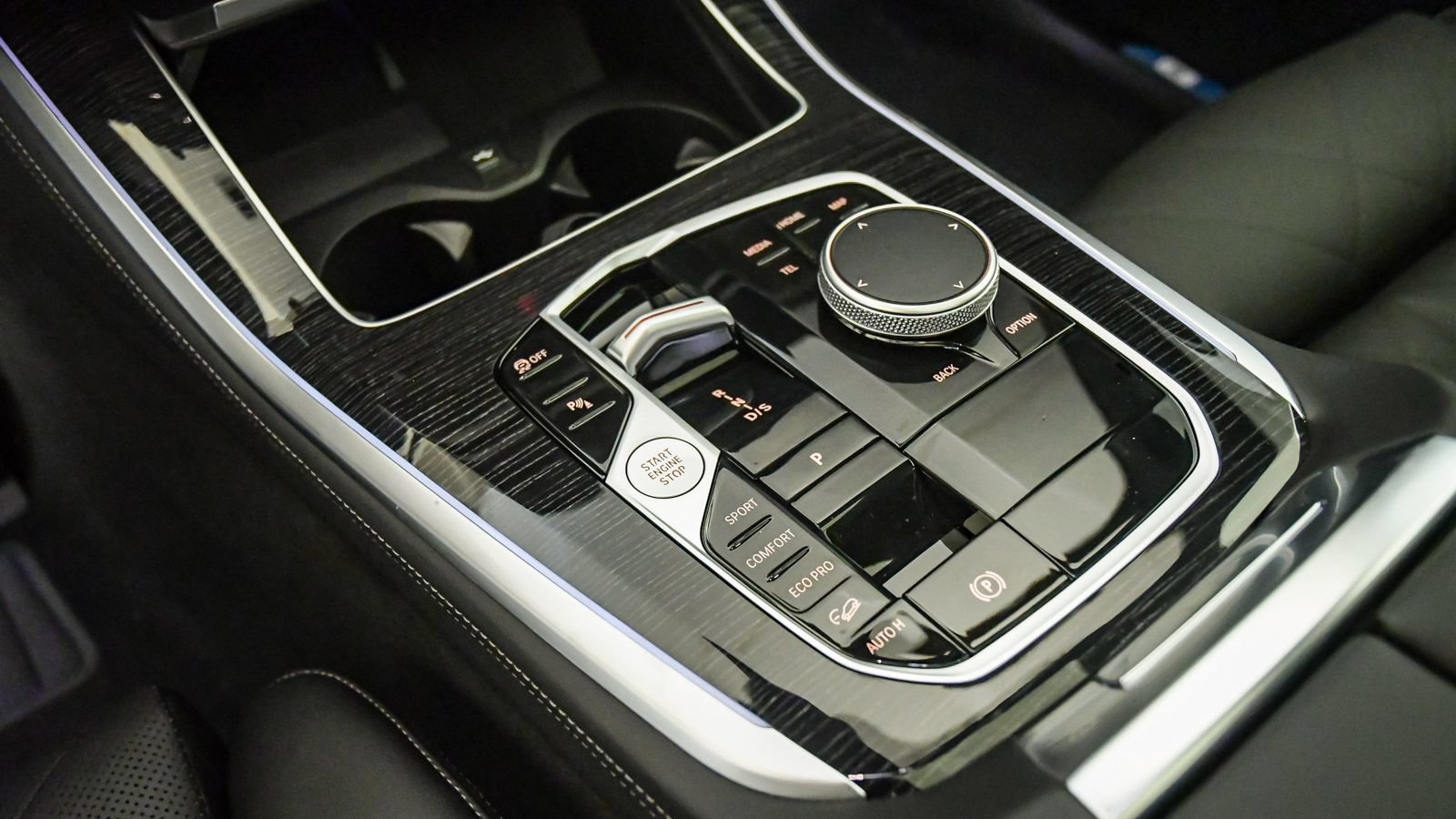 New 2026 BMW X5 xDrive40i AWD/4WD image 23