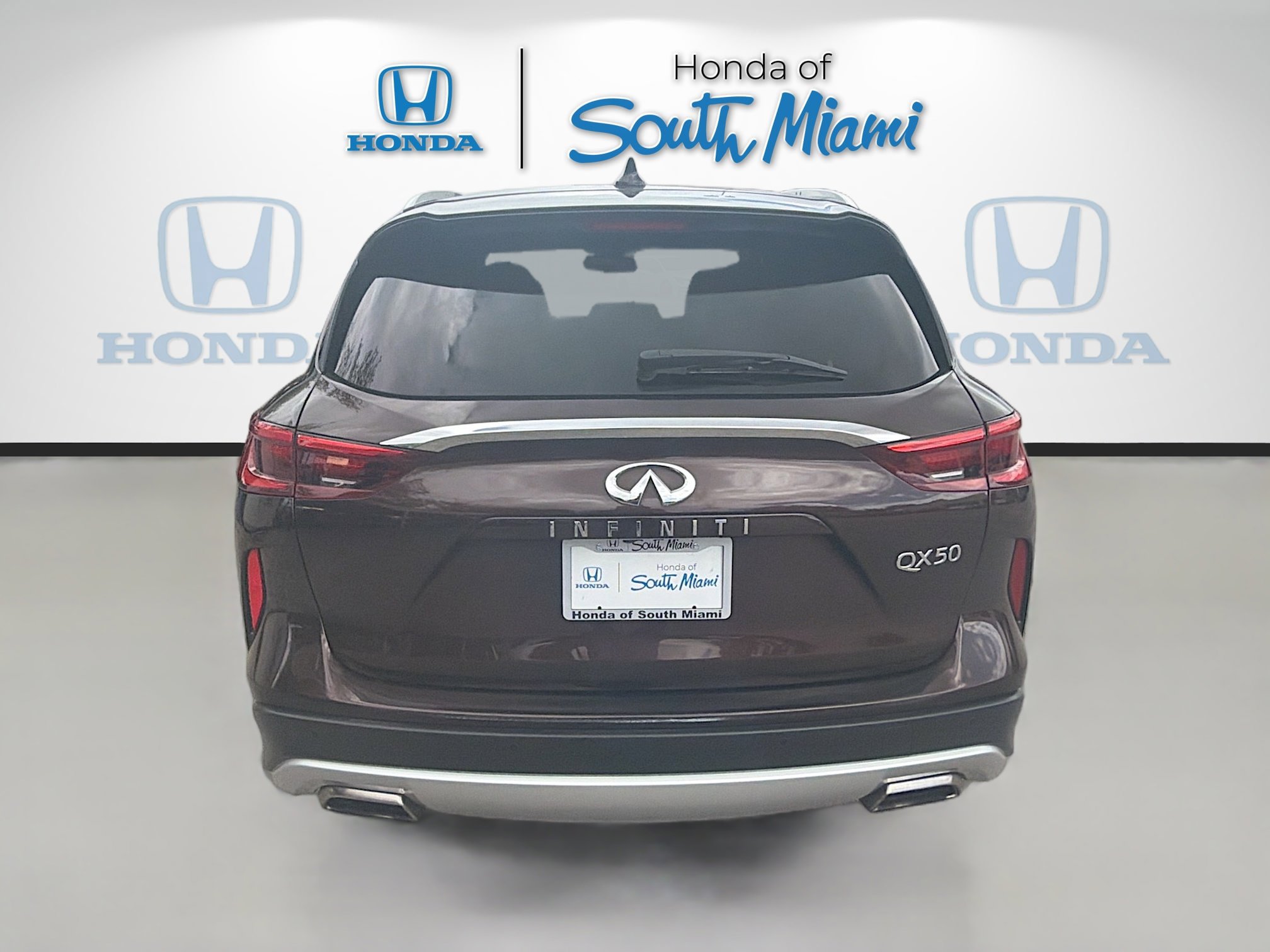Used 2020 INFINITI QX50 Luxe w/ Navigation Package FWD image 26