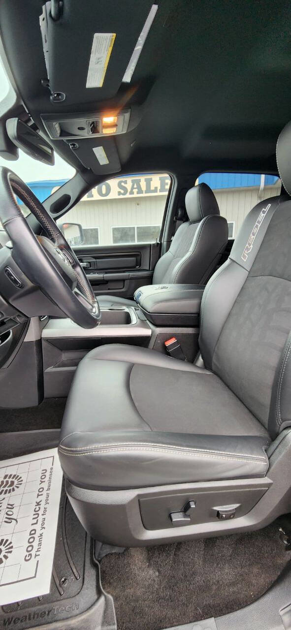 Used 2018 RAM 1500 Rebel w/ Luxury Group image 24
