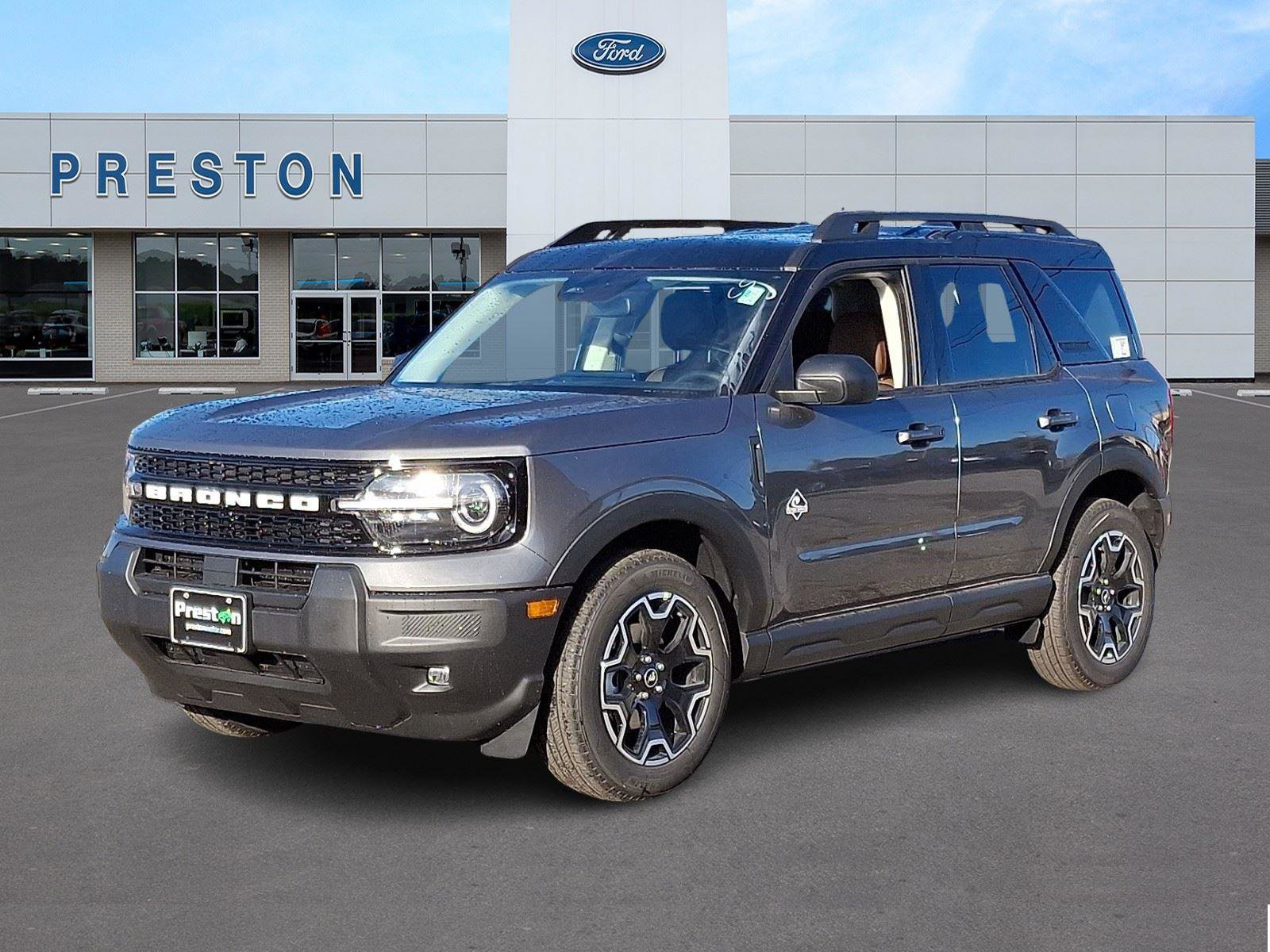 New 2025 Ford Bronco Sport Outer Banks image 1