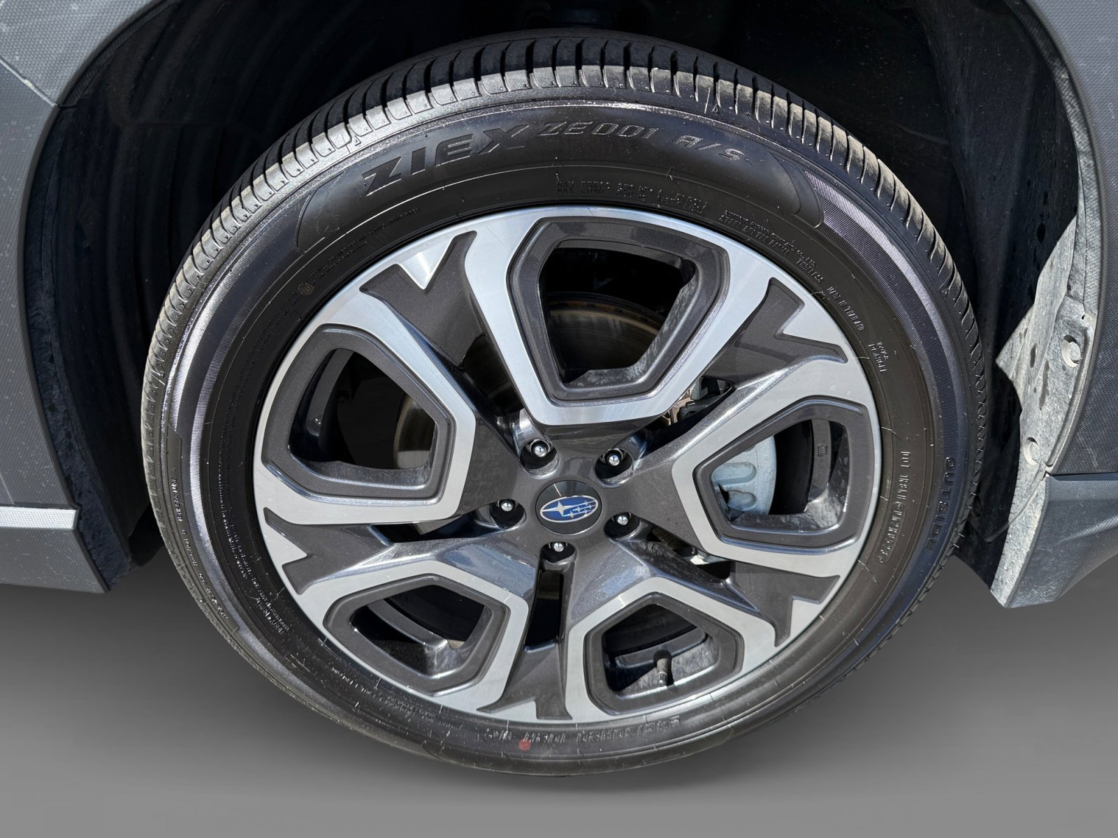 Certified 2023 Subaru Ascent Limited AWD/4WD image 9