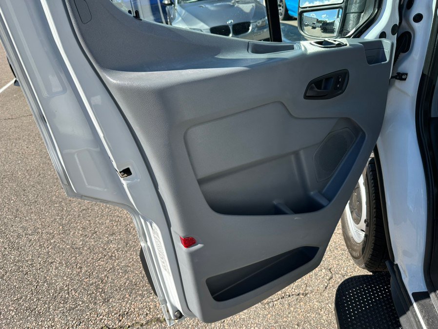 Used 2018 Ford Transit 150 148 Medium Roof RWD image 10