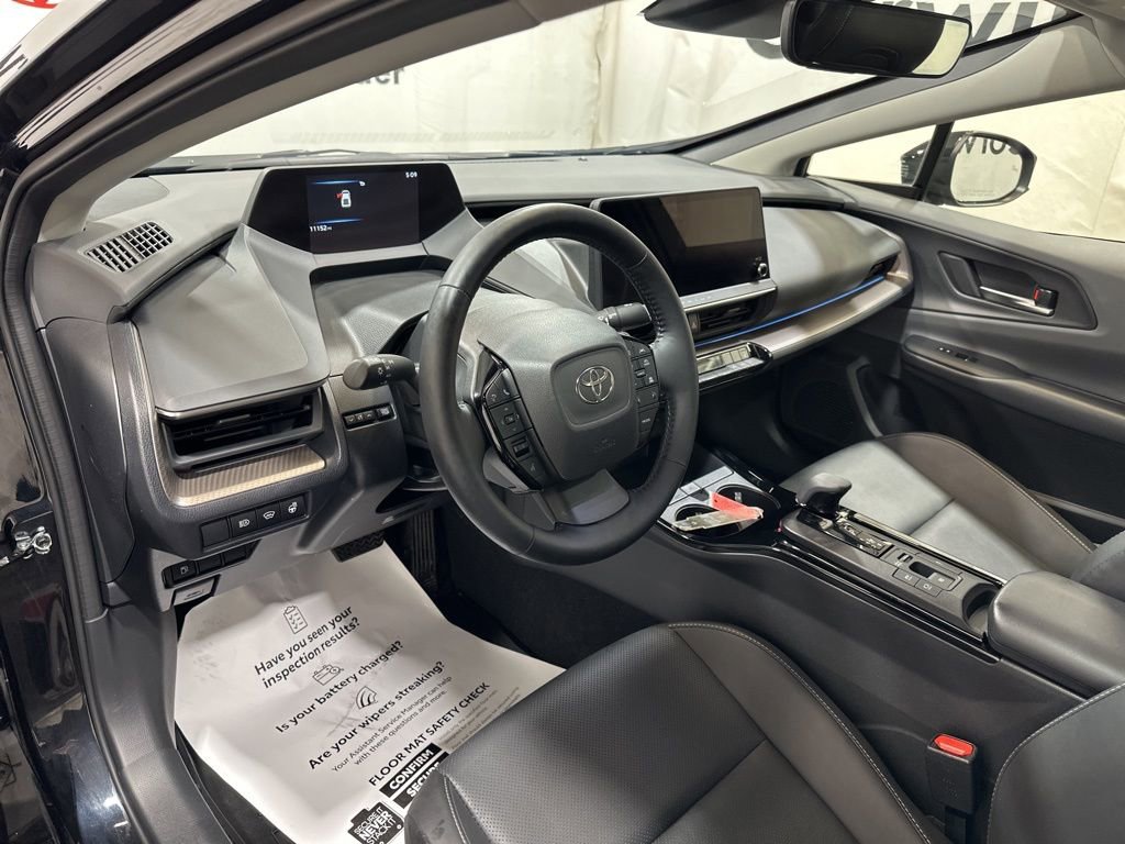 Used 2025 Toyota Prius Limited image 26